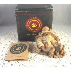 Charlotte & Bebe The Gardeners Figurine Boyds Bear